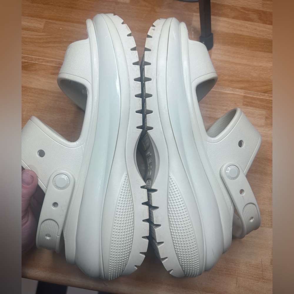 Crocs Mega Crush Sandal